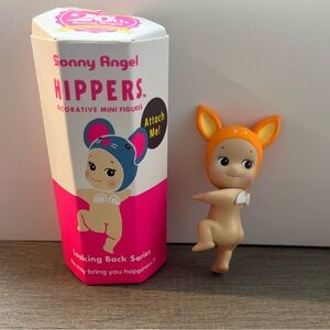 Sonny Angel Hippers Looking back series - Fawn Authentic